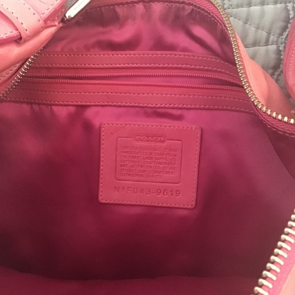 Hot Pink Leather Coach Shoulder Purse - Picture 7 of 8